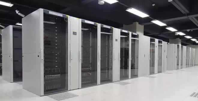 安全高效！商丘职业技术学院数据中心升级改造全面采用岳丰产品